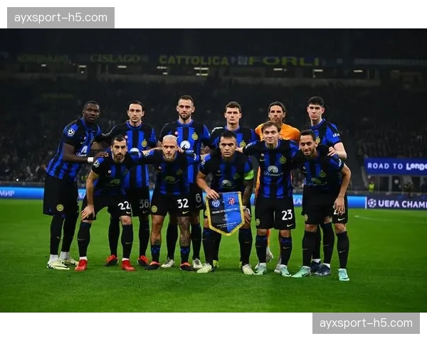 科莫5-3-2防守体系解析，升班马如何打造意甲最强防线